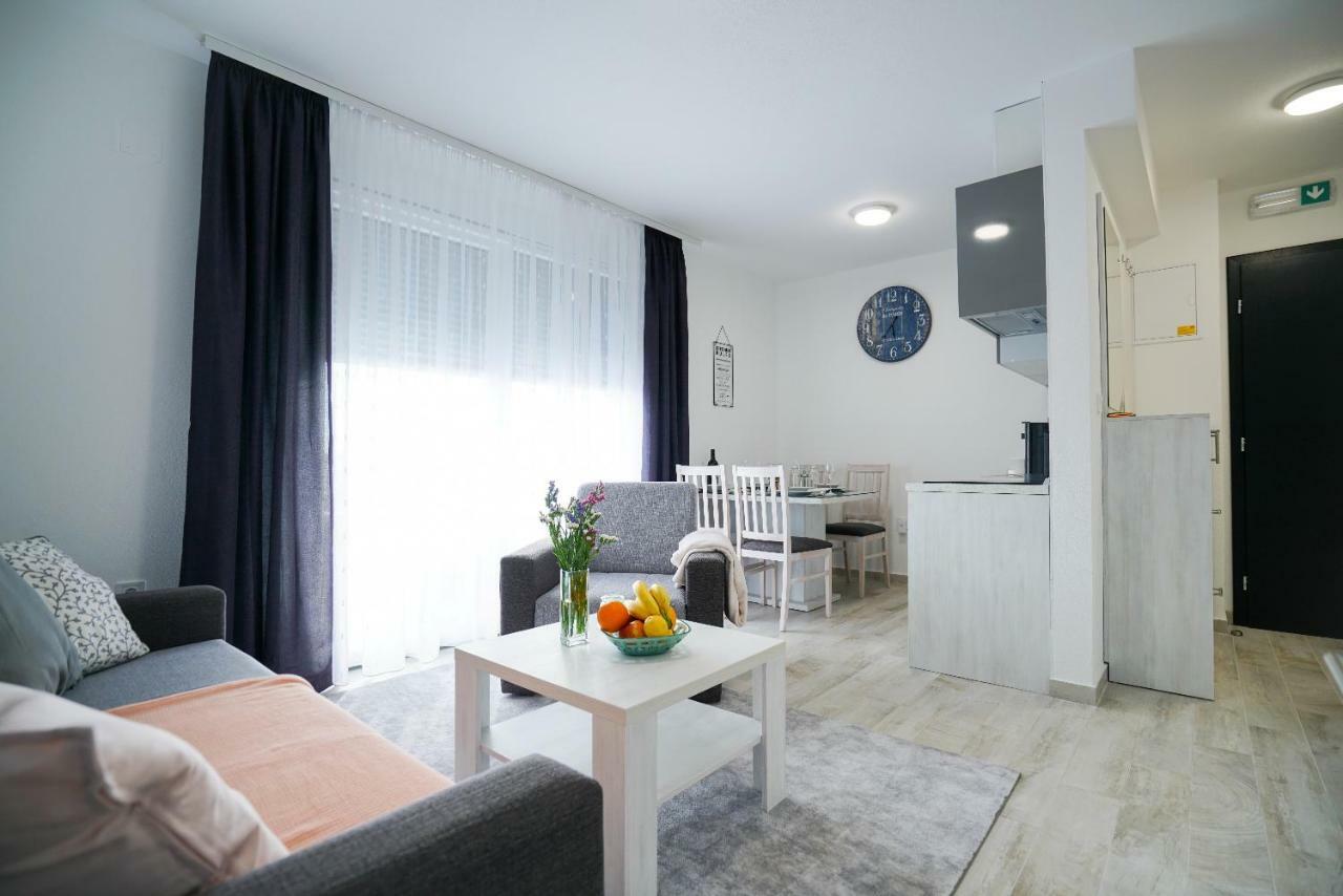 Apartmani Zupan Sukošan Dış mekan fotoğraf