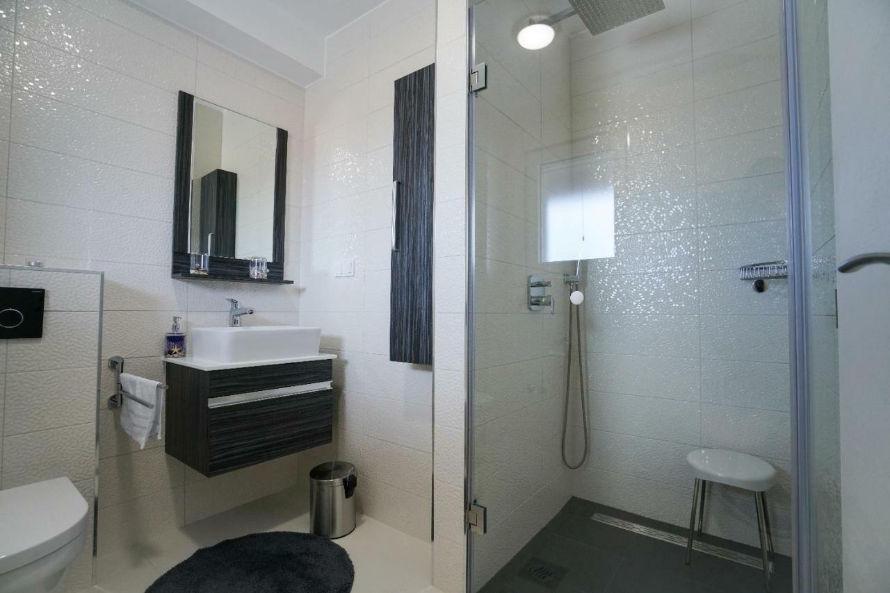 Apartmani Zupan Sukošan Dış mekan fotoğraf
